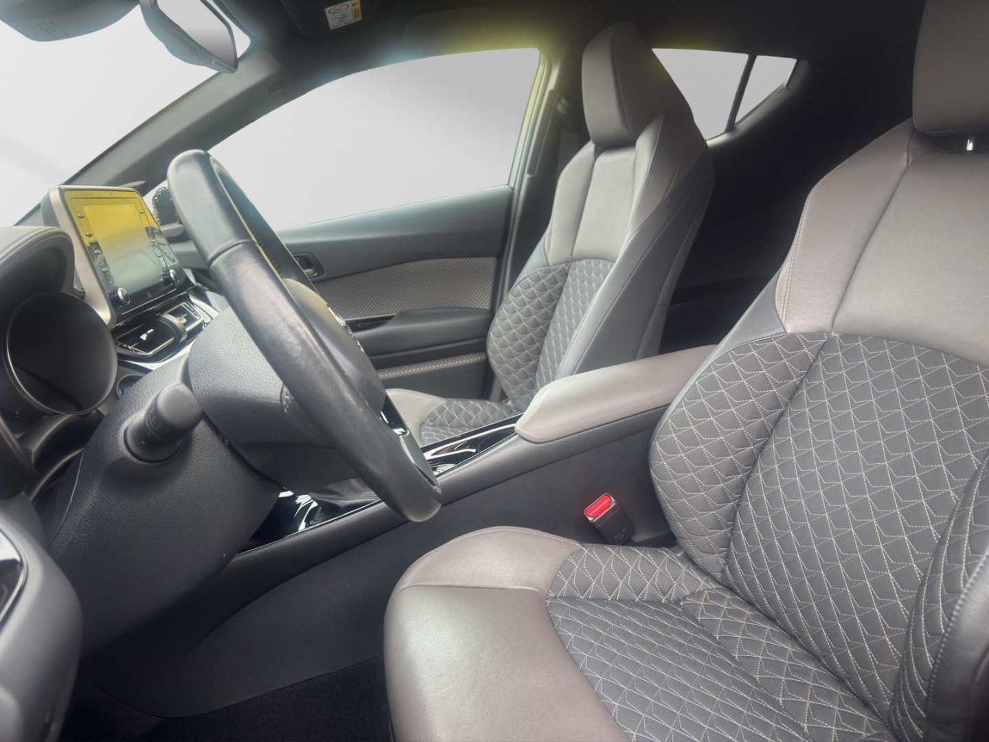 Toyota C-HR 5-deurs Plus