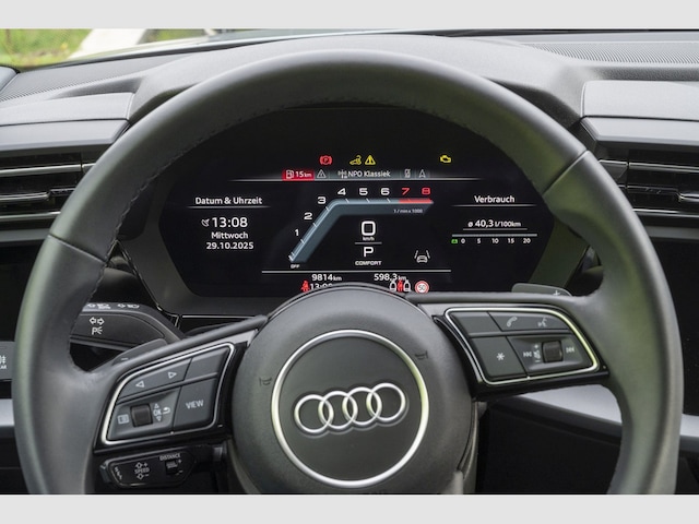 Audi A3 30 TFSI S-Tronic Sedan