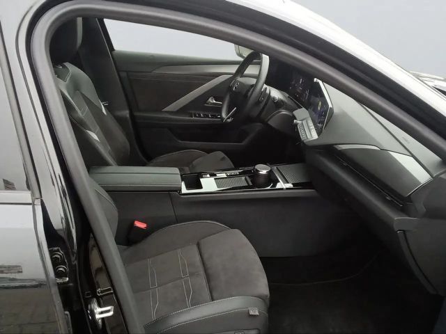 Opel Astra GS-Line Grand Sport