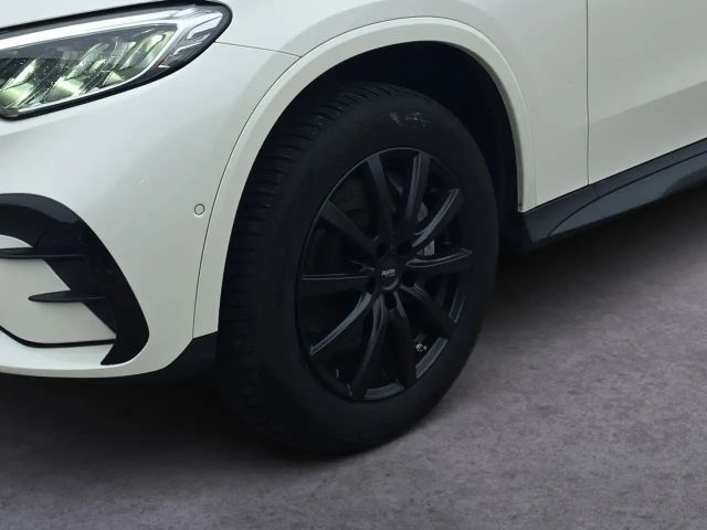 Mercedes-Benz GLC 300 4MATIC GLC 300 e