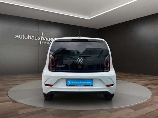 Volkswagen e-up! Plus Style