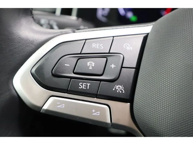 Volkswagen Taigo 1.0 TSI DSG Style