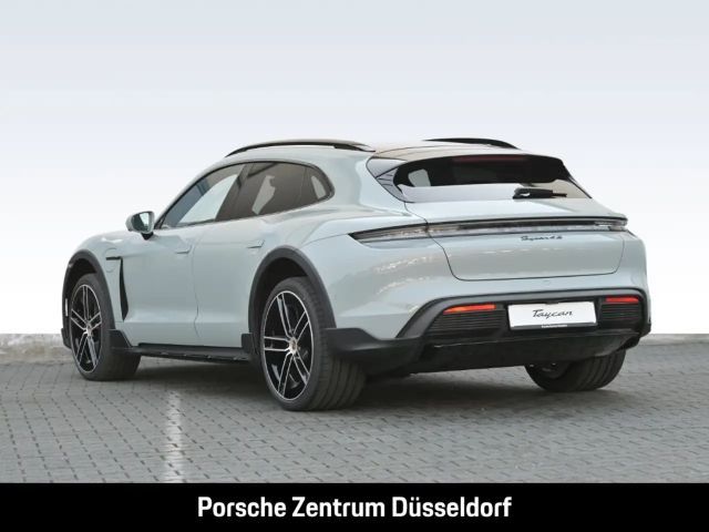 Porsche Taycan 4S Cross Turismo