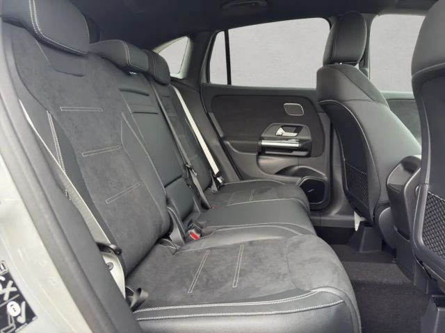 Mercedes-Benz GLA 220 GLA