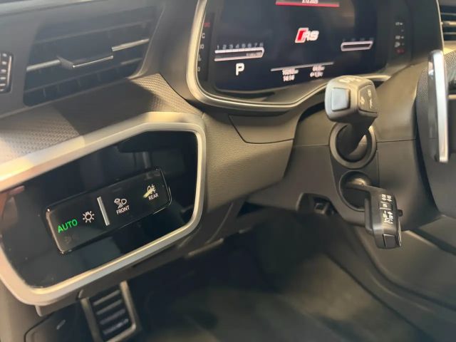 Audi RS6 Avant Performance Quattro