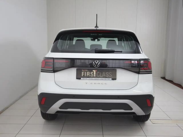 Volkswagen T-Cross 4Me TSI