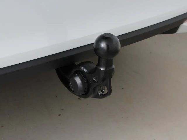 Skoda Octavia Essence TSI