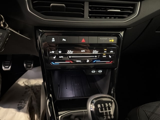 Volkswagen T-Cross 1.0 TSI R-Line