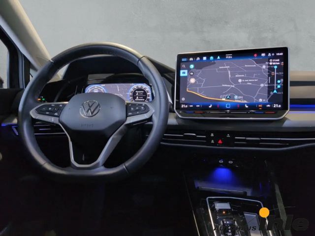 Volkswagen Golf DSG Golf VIII Style Variant