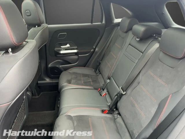 Mercedes-Benz GLA 220 4MATIC AMG Line