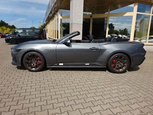 Ford Mustang Convertible GT 5.0 V8