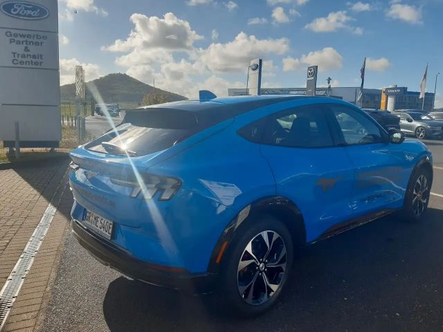 Ford Mustang Mach-E AWD Extended range