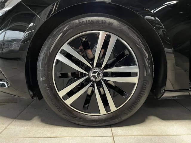 Mercedes-Benz B 180 Progressive