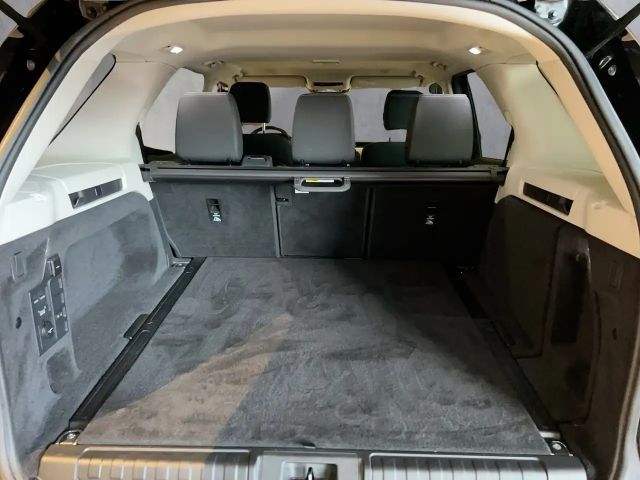 Land Rover Discovery AWD D250