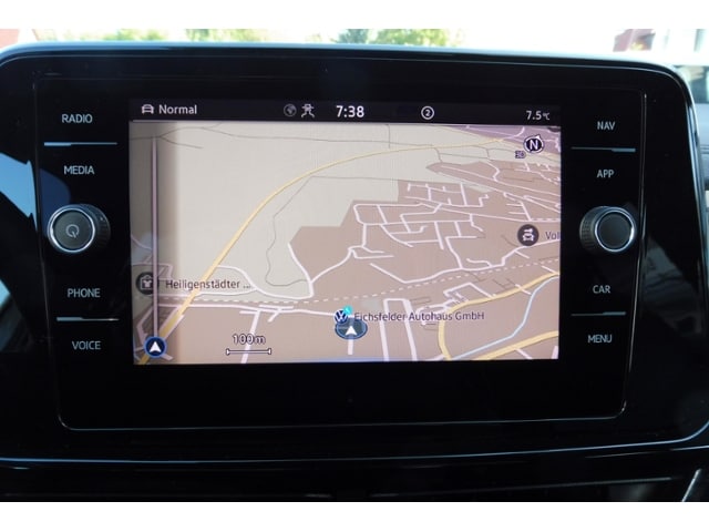 Volkswagen T-Roc 1.5 l TSI7-Gang-DSG Black Style AHK,LED