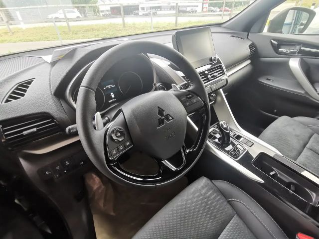 Mitsubishi Eclipse Cross 4WD CVT Intense PHEV