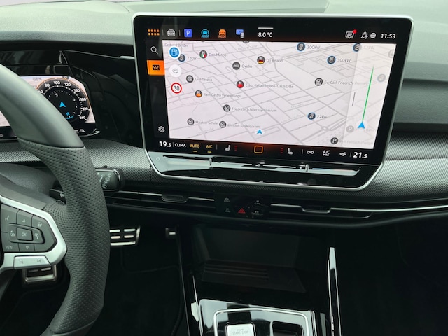 Volkswagen Golf R-Line Variant