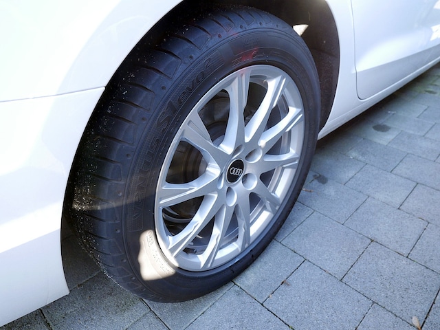 Audi A4 40 TFSI Avant S-Tronic