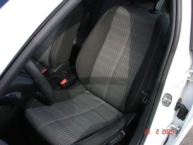 Opel Corsa 1,2  **GEBRAUCHTWAGENGARANTIE**