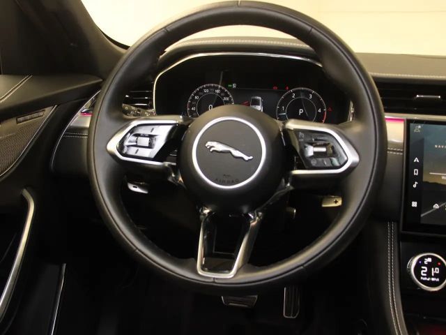 Jaguar F-Pace AWD D300 R-Dynamic