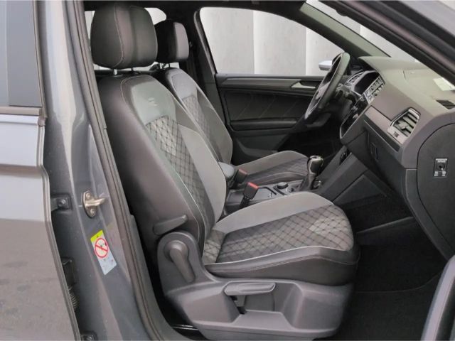 Volkswagen Tiguan IQ.Drive R-Line