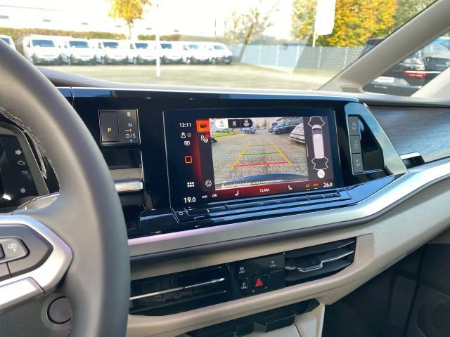 Volkswagen Multivan 2.0 TDI DSG Lang Style T7