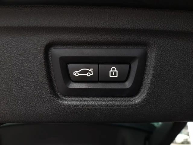 BMW 330 330e M-Sport Touring