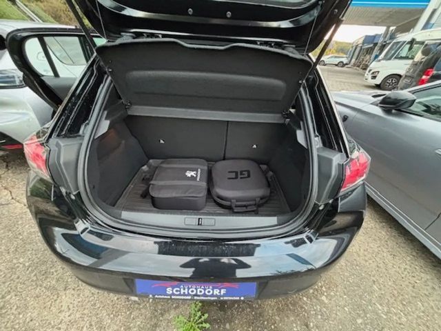 Peugeot E-208 Active Pack