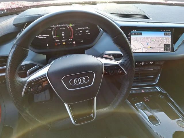 Audi e-tron GT PanoDach airSuspension RemoteA