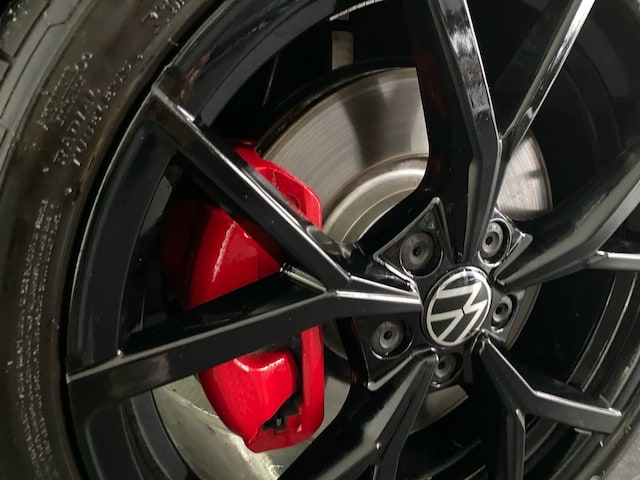 Volkswagen Golf 2.0 TSI DSG GTI IQ.Drive