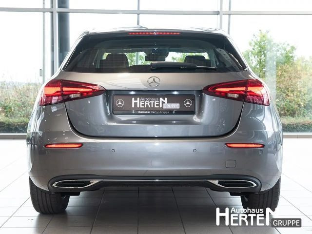 Mercedes-Benz A 200 Progressive