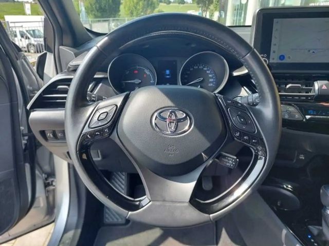 Toyota C-HR Hybride Team D