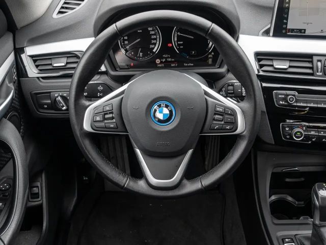 BMW X1 xDrive25e
