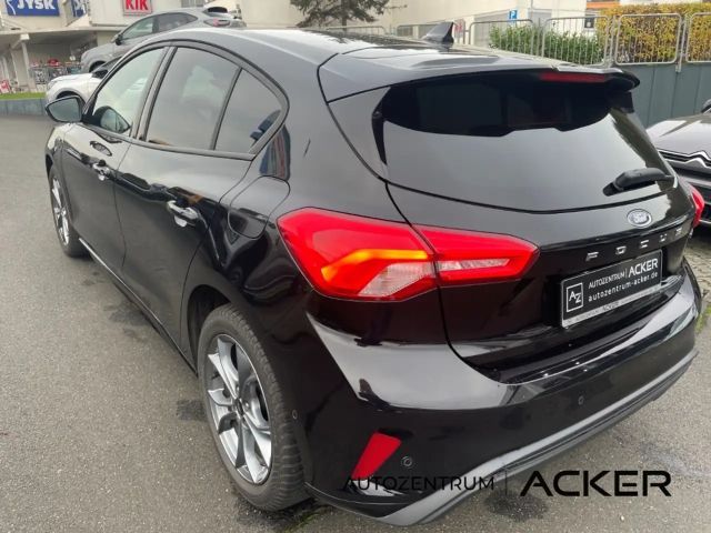 Ford Focus EcoBoost ST Line