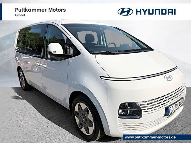Hyundai Staria Trend