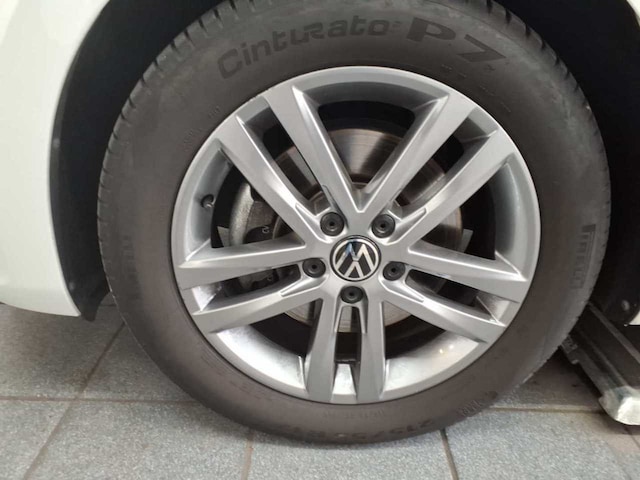 Volkswagen Touran 1.5 TSI Comfortline