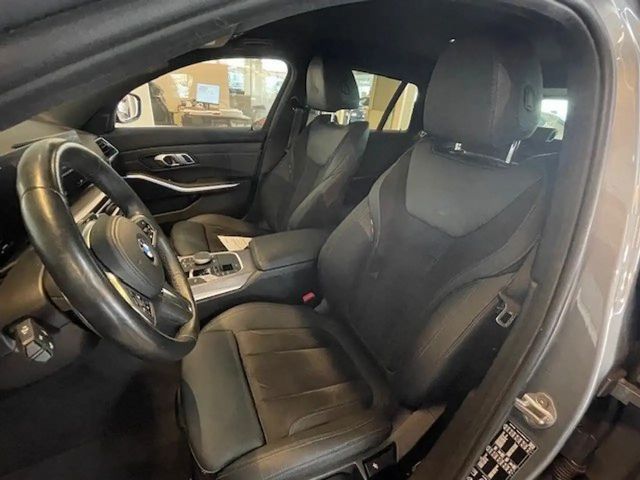 BMW 320 320d M-Sport Touring xDrive