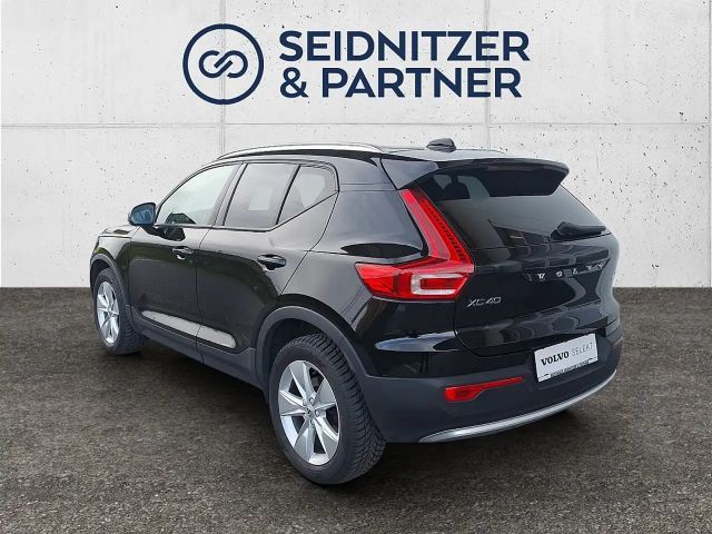 Volvo XC40 AWD Core