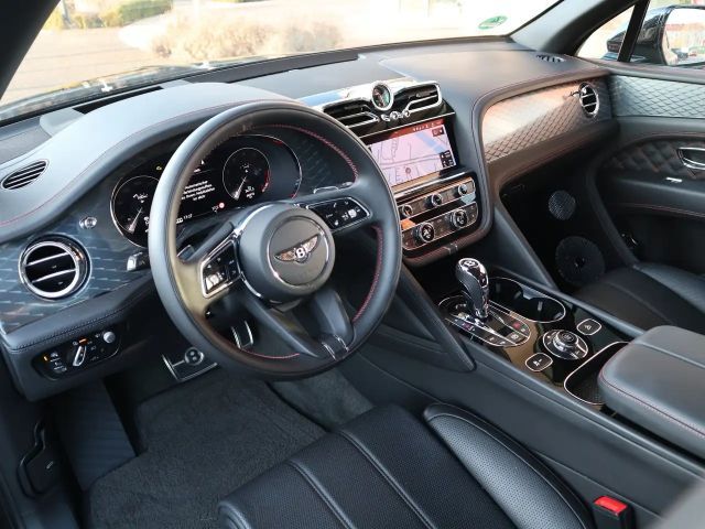 Bentley Bentayga V8