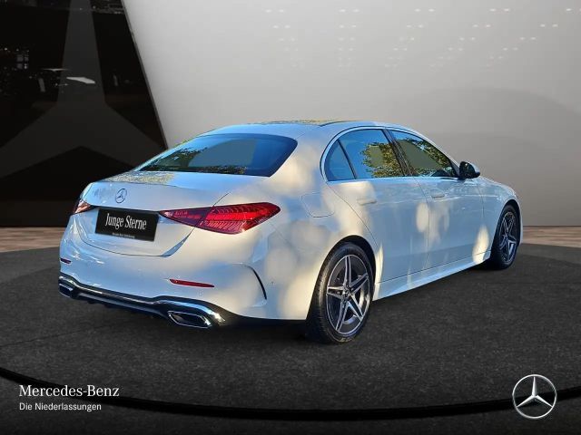 Mercedes-Benz C 180 AMG Line Sedan