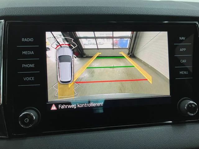 Skoda Karoq Selection