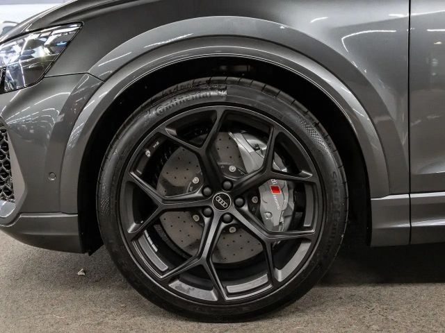 Audi RS Q8 Performance