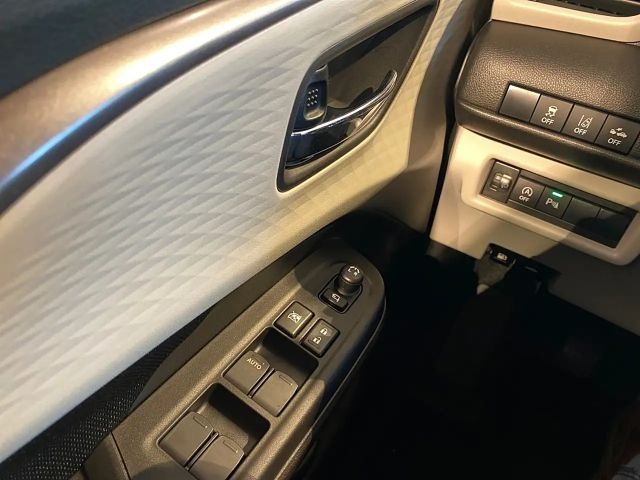 Suzuki Swift Flash Hybrid