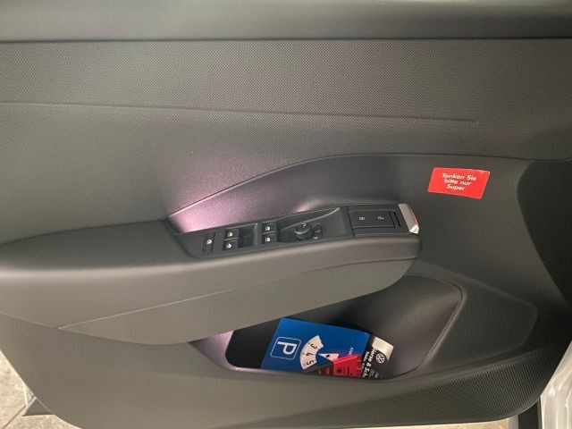 Volkswagen T-Roc 1.5 eTSI DSG Life