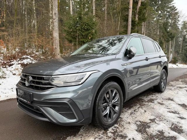 Volkswagen Tiguan 4Motion Allspace Life