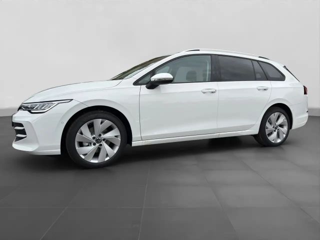 Volkswagen Golf 1.5 TSI DSG Life Variant