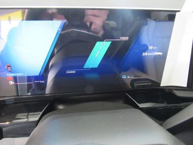 Renault Espace E-Tech Hybrid Iconic