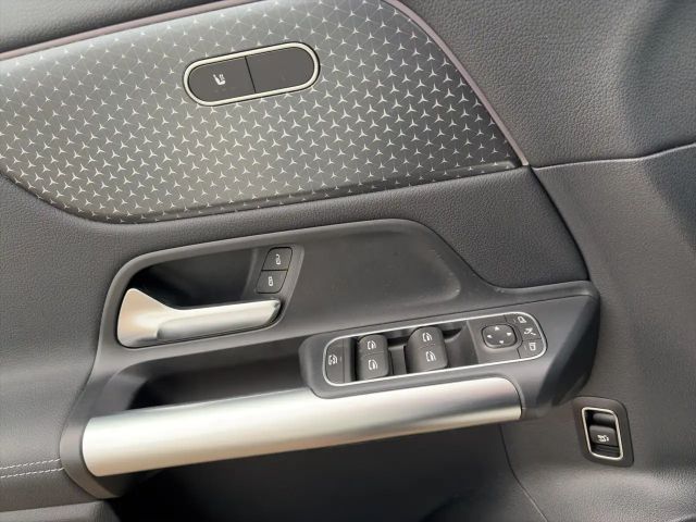 Mercedes-Benz EQA 300 Advanced Progressive