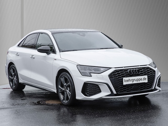 Audi A3 35 TFSI S-Line S-Tronic Sedan