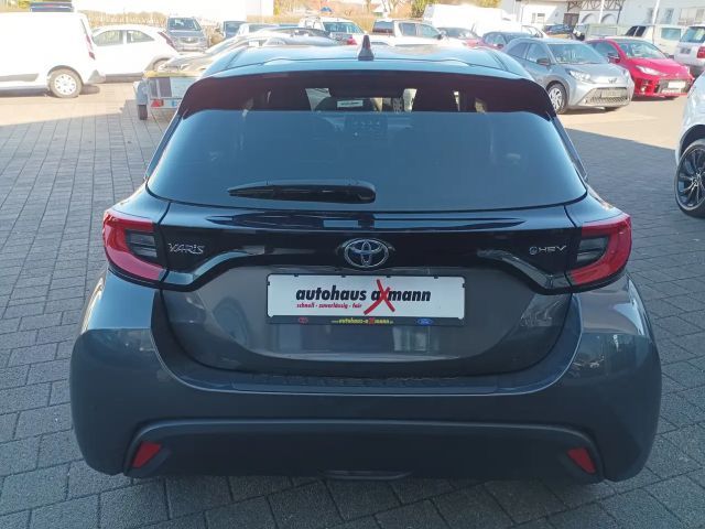 Toyota Yaris Comfort Hatchback Hybride